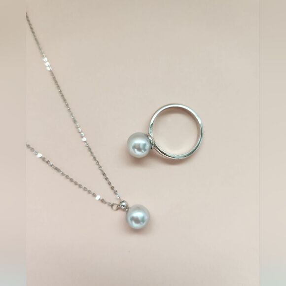 White South Sea Pearl Ring in 14k White Gold Size 7 New! - Picture 3 of 3